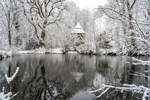 Snowy winter landscape in the Sauerland, Sundern, Hochsauerlandkreis, North Rhine-Westphalia