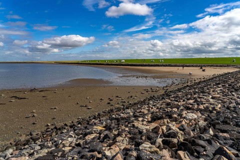 Holmer Siel beach and coast, Nordstrand peninsula, North Friesland district, Schleswig-Holstein,