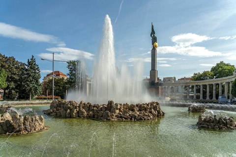 The high-jet fountain and the memorial in honour of the soldiers of the Soviet Army on
