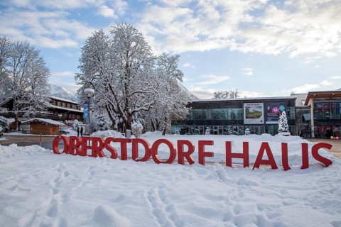 Winter, snow, lettering Oberstdorfhaus, at the Kurpark, Prinzregentenplatz, Oberstdorf, Oberallgäu,