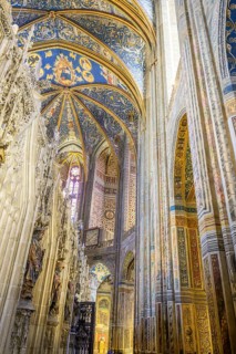 Choir and ceiling fresco in St Cecilia's Cathedral, Albi, Département Tarn, France, Europe