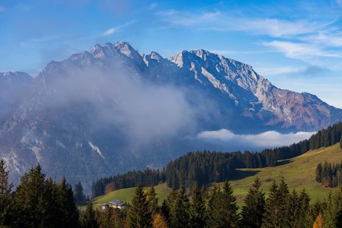 View from the Moosegg high plateau to the Hoher Göll, Golling, Osterhorn group, Salzburg province,