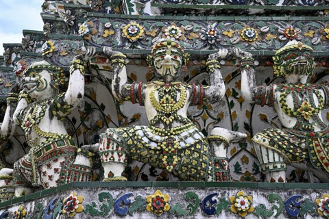 Figures decorated with ceramic shards, detail, Wat Arun, Temple of Dawn, Bangkok, Thailand, Asia