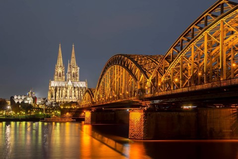 Hohenzollernbruecke, Rhine, Museum Ludwig with Philharmonie, Cologne Cathedral, Cologne, Rhineland,