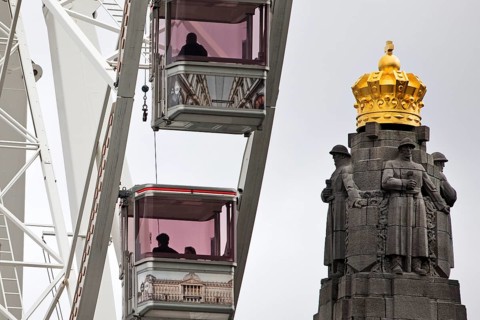 Ferris wheel The View Bruxelles with the Monument to the Glory of the Belgian Infantry, Brussels,