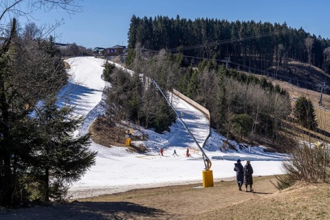 Winter sports area in the Sauerland, Winterberg ski lift carousel, artificial snow slopes,