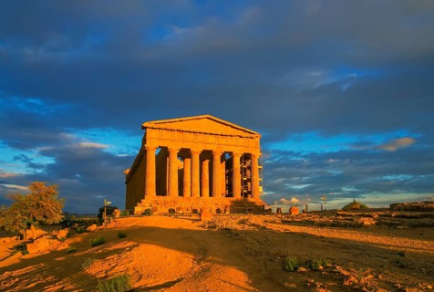 Temple of Concordia, Valley of the Temples, Agrigento, Sicily, Italy, Europe