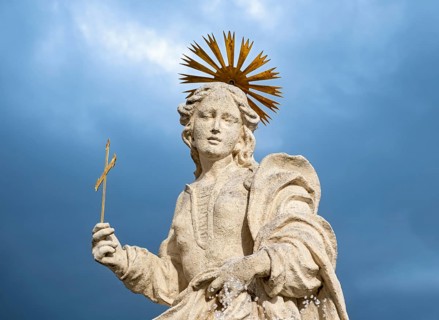 Renaissance fountain with a Baroque statue of St. Margaret, Sv. Markéta, Zachariáše z Hradce