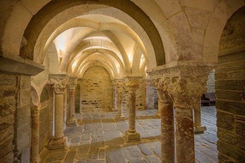 Romanesque columns of the gallery, Prieuré de Serrabone, Boule-d'Amont, Département