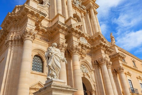 Syracuse Cathedral facade, Ortygia, Syracuse, Sicily, Italy, Europe