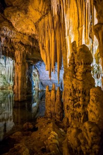 Huge stalactites and underground lake, stalactite cave, Grotta di Nettuno, Neptune Grotto, Capo