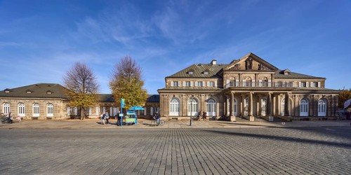 Italian village, architect Hans Erlwein, classicist style, departure point for city tours, Theatre