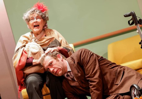 Brigitte Grothum and Johannes Hallervorden at the photo rehearsal of Oma Trick in Berlin's palace