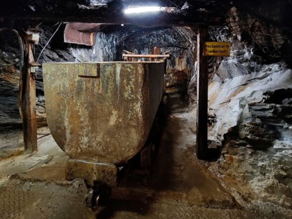 Mechanised loading work with a wagon in the Rammelsberg visitor mine, UNESCO World Heritage Site,