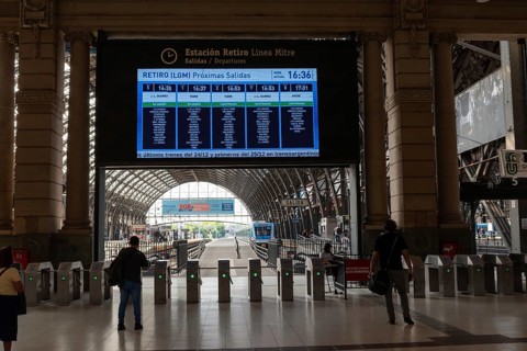 Scoreboard at Retiro railway station (Linea Mitre), Buenos Aires, Argentina, South America