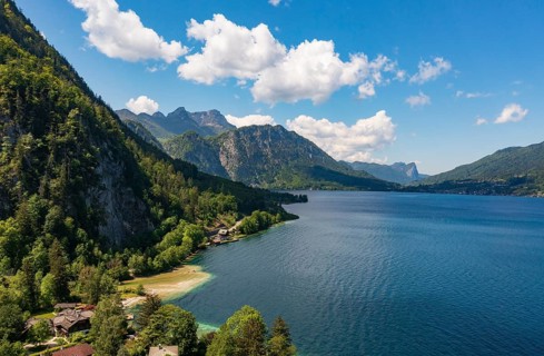 Drone image, Weißenbach am Attersee with Schafberg, Salzkammergut, Upper Austria, Austria, Europe