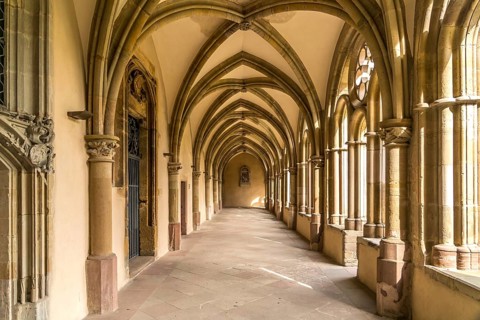 Cloister of St Peter's Cathedral, UNESCO World Heritage Site in Trier, Rhineland-Palatinate,