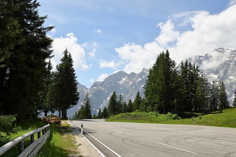 Rossfeldstraße, German Alpine Road, with the Hoher Göll, Berchtesgadener Land, Upper Bavaria,
