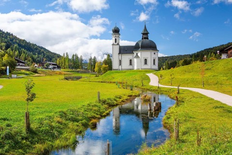 Seekirchl on the outskirts of the village, Seefeld in Tyrol, Seefeld Plateau, Tyrol, Austria,
