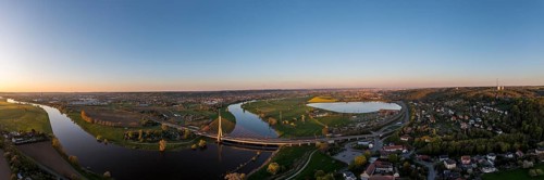 Large panorama of the Elbe valley near Niederwartha with Coswig, Elbe bridge between Radebeul-