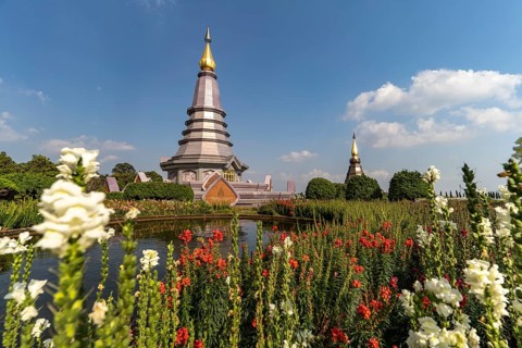 Chedis of the royal pagodas Phra Maha Dathu Nabha Metaneedol and Nabhapol Bhumisiri in Doi Inthanon