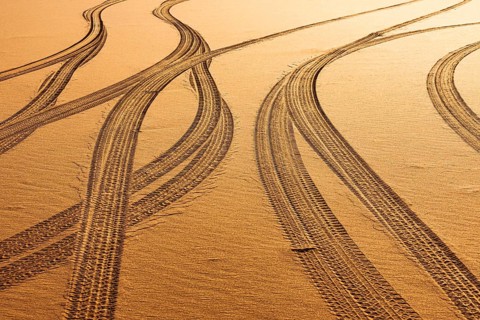 Tyre tracks in the sand in the Rub al Khali desert, Dhofar province, Arabian Peninsula, Sultanate