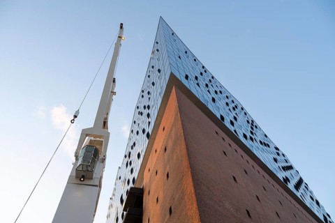Elbe Philharmonic Hall and historic loading crane, Hafencity, Hamburg, Germany, Europe