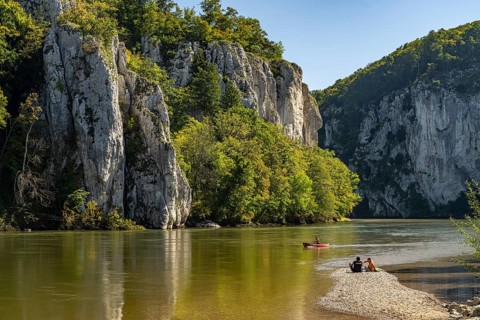 Canoeing on the Danube at the Weltenburger Enge, Danube gorge near Weltenburg, Bavaria, Germany,