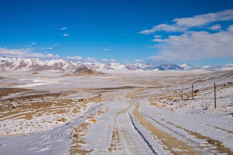 Winter landscape of the Pamir Plateau, Pamir Highway, Gorno-Badakhshan Province, Tajikistan,