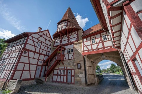 Rödelseer Tor, built in the 13th century, part of the town fortifications of Iphofen, Lower