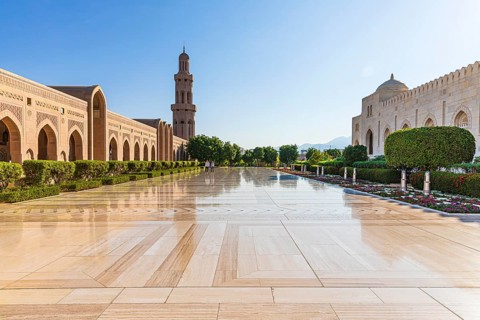 Inner courtyard with minaret, covered with marble slabs, Sultan Qaboos Mosque, Muscat, Arabian