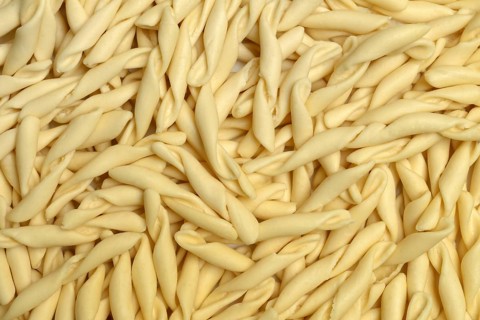 Strozzapreti, uncooked Italian pasta variety, Italy, Europe