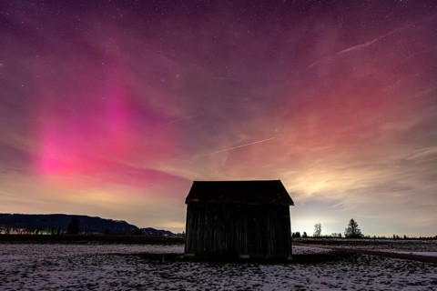 Northern Lights, Aurora borealis, violet, pink, red, hut, stars, Loisach-Lake Kochel-Moor,