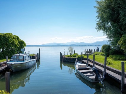 Jetty on the eastern shore of Fraueninsel, Chiemsee, Bavaria, Germany, Europe