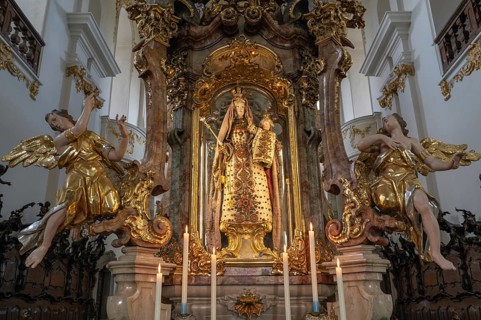 Altar of the Virgin Mary, altar of grace of the pilgrimage basilica Maria Brünnlein in rococo style