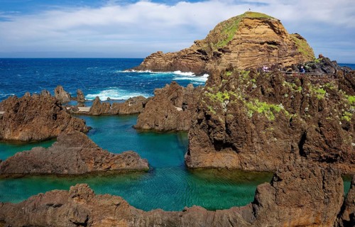 Natural swimming pools in volcanic rock, lava pools, natural swimming pools, natural pools, rocky