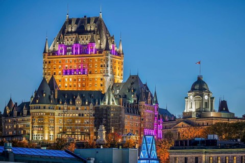 Château Frontenac illuminated autumn Québec Canada