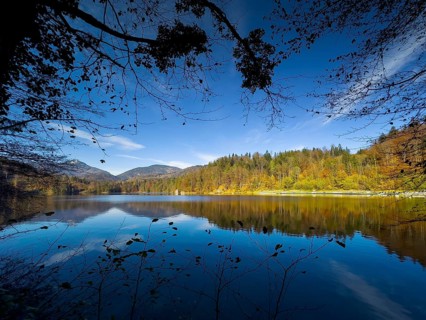 Autumn atmosphere at Hechtsee lake near Kufstein, Tyrol, Austria, Europe
