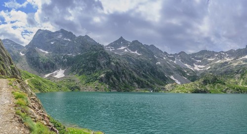 Lago del Chiotas and Refugio Genova Figari, Entracque, Province of Cuneo, Italy, Europe
