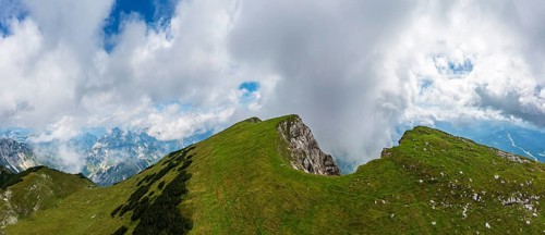 Drone image, view from the Gamsfeld into the Osterhorn group, Russbach, Salzkammergut, Salzburg