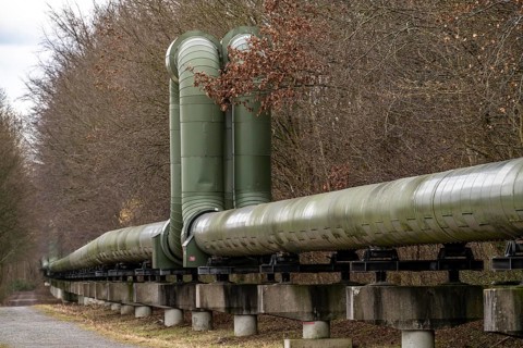 Iqony district heating pipes in Gelsenkirchen, U-shaped expansion bend for length compensation