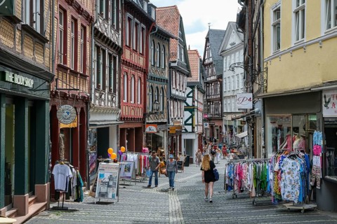 Marburg, Hesse, Germany, old town, pedestrian zone in the upper town, shops in Wettergasse, Europe