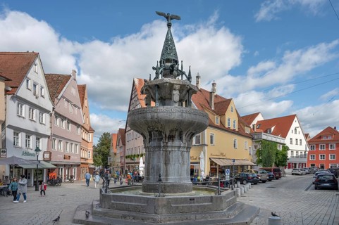 War fountain, in memory of the French campaign 1870-1871, Marktpülatz, Nördlingen, Bavaria,