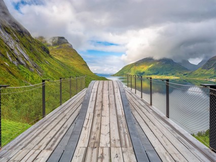 Bergsbotn viewing platform, Senja, Troms og Finnmark county, Norway, Scandinavia, Europe