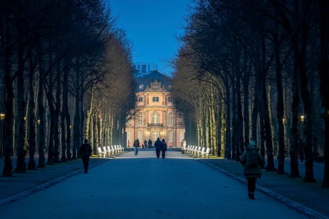 The light benches by artist Stefan Sous in the Hofgarten, entitled UV-A UV-B, 14 completely