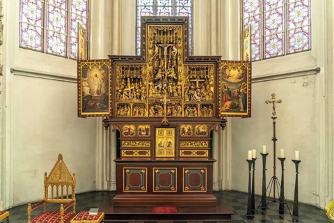 Altar of the Catholic parish church of St Peter and Paul in Straelen, North Rhine-Westphalia,