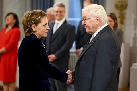 Adia Sakiqi Albania is received by Frank-Walter Steinmeier (President of the Federal Republic of