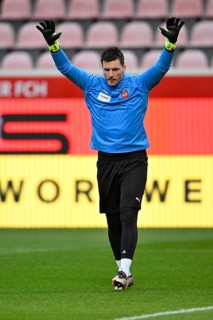 Goalkeeper Kevin Müller 1. FC Heidenheim 1846 FCH (01) Warm-up training Voith-Arena, Heidenheim,