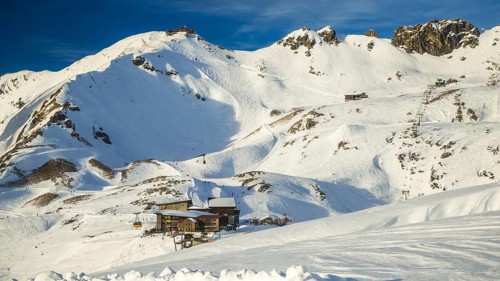 Hoefatsblick mountain station, behind it the summit station, Nebelhorn, 2224m, near Oberstdorf,