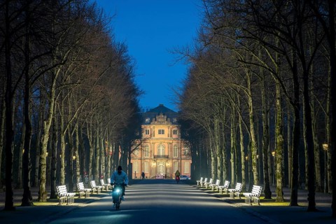 The light benches by artist Stefan Sous in the Hofgarten, entitled UV-A UV-B, 14 completely